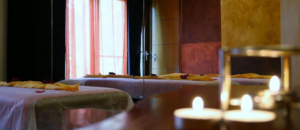 Hotel Boutique Mas Passamaner La Selva del Camp Ngoại thất bức ảnh