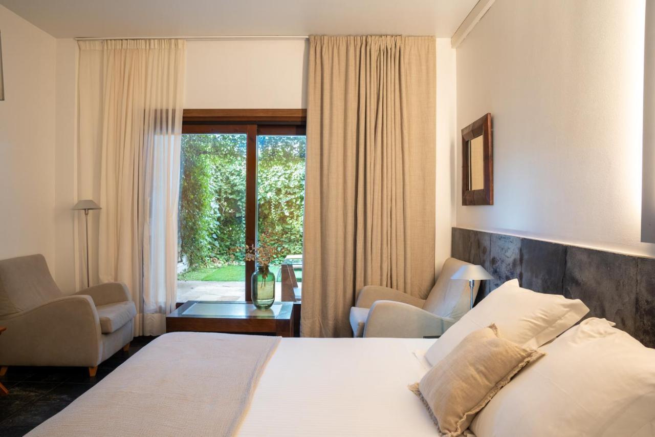 Hotel Boutique Mas Passamaner La Selva del Camp Ngoại thất bức ảnh