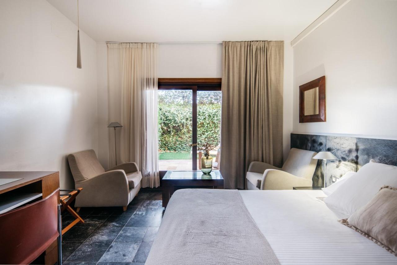 Hotel Boutique Mas Passamaner La Selva del Camp Ngoại thất bức ảnh